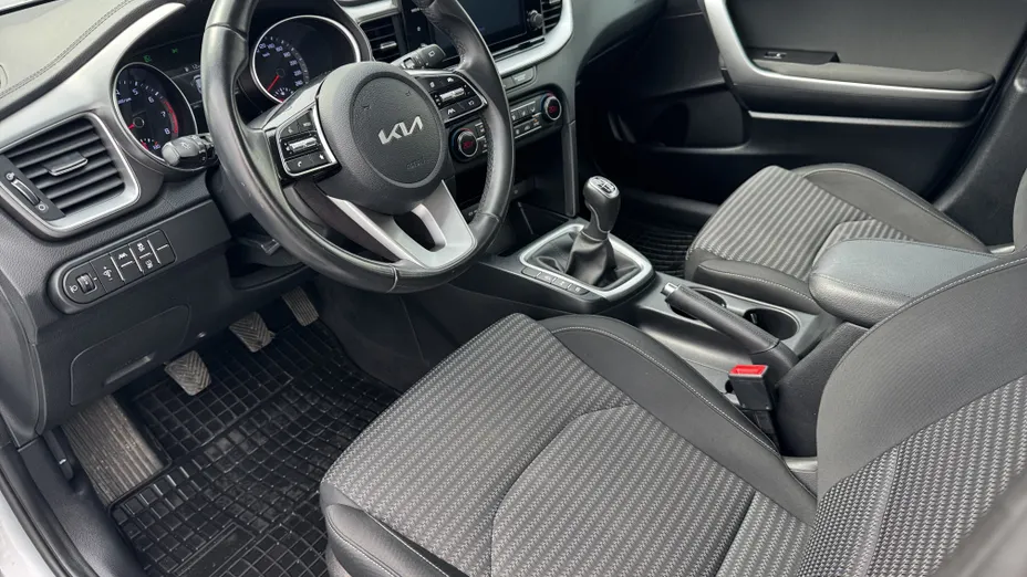 KIA Cee'd Ceed 1.5 T-GDI M