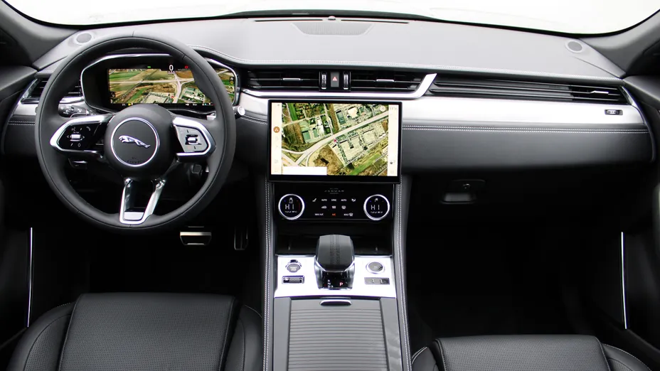 JAGUAR F-Pace F-Pace 2.0 P250 mHEV AWD R-Dynamic SE Nowy