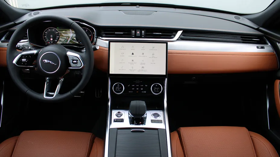 JAGUAR XF XF 2.0 D200 mHEV AWD R-Dynamic SE