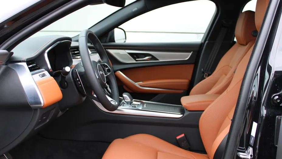 JAGUAR XF XF 2.0 D200 mHEV AWD R-Dynamic SE