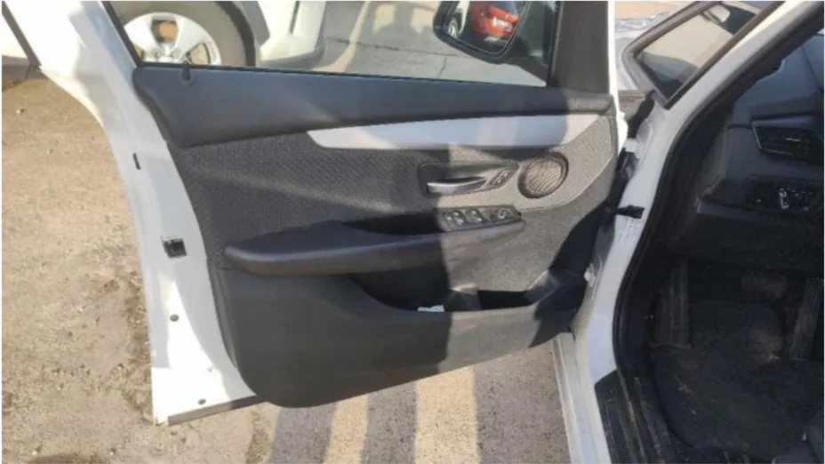 BMW Seria 2 216d aut