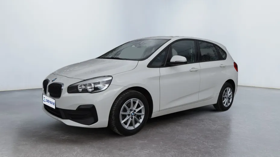 BMW Seria 2 216d aut