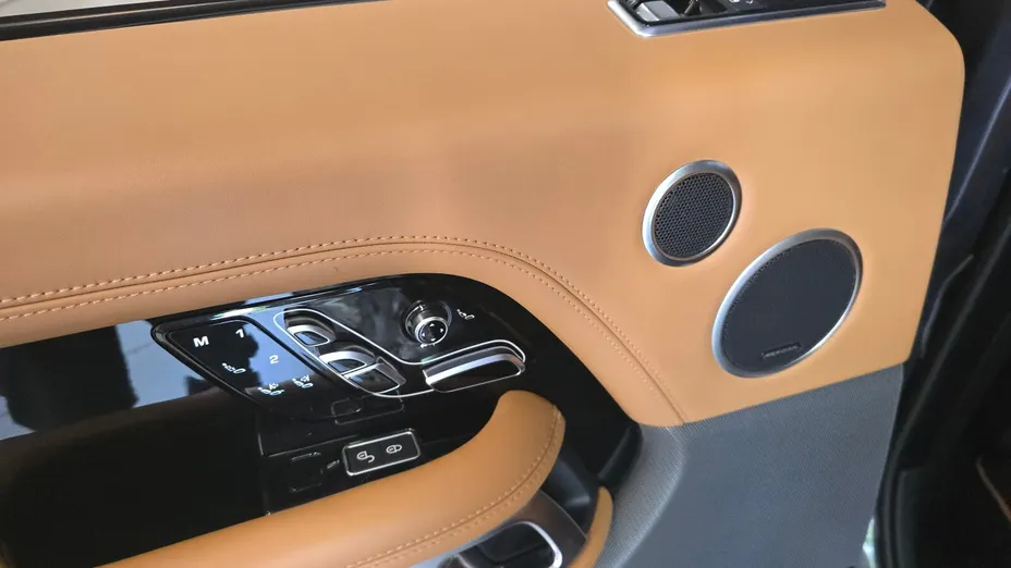 LAND ROVER Range Rover Range Rover 4.4SD V8 AB