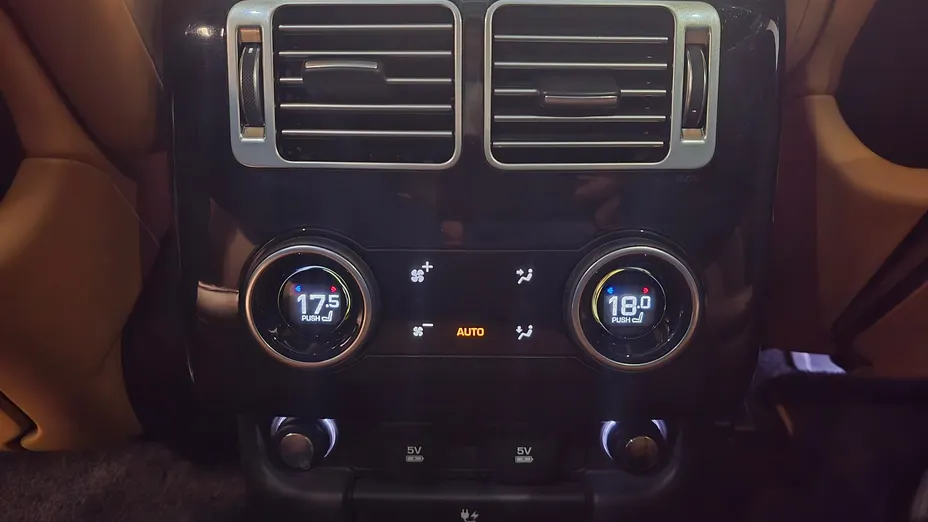 LAND ROVER Range Rover Range Rover 4.4SD V8 AB