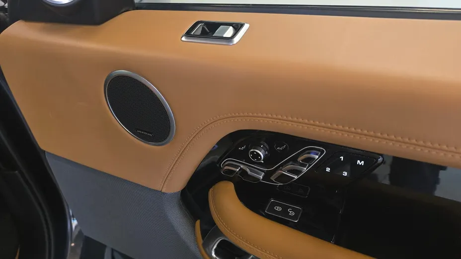 LAND ROVER Range Rover Range Rover 4.4SD V8 AB