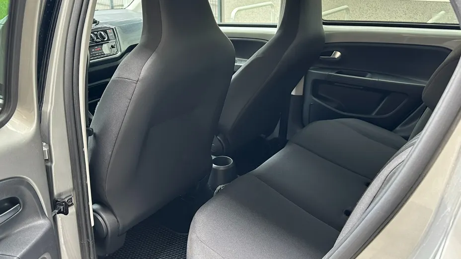 VOLKSWAGEN up! up! 1.0 up! Black Style