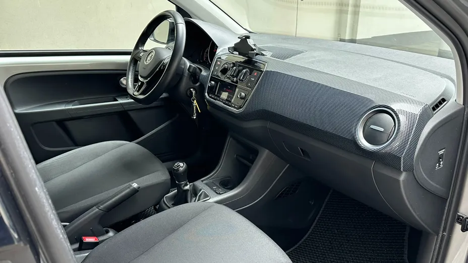 VOLKSWAGEN up! up! 1.0 up! Black Style