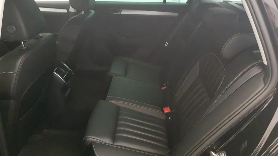 SKODA Superb Superb 2.0 TDI SCR 4x4 Ambition DSG