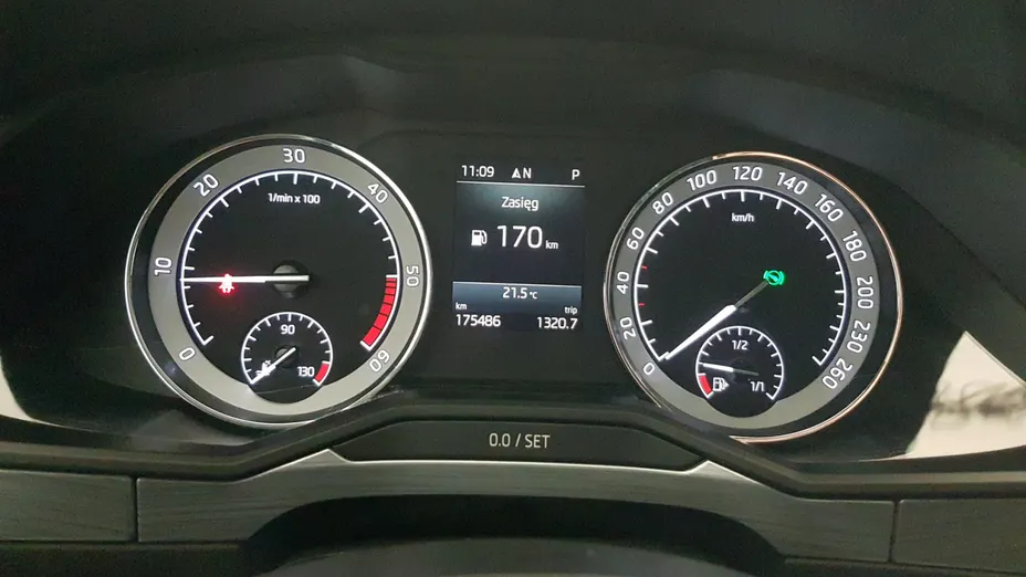 SKODA Superb Superb 2.0 TDI SCR 4x4 Ambition DSG