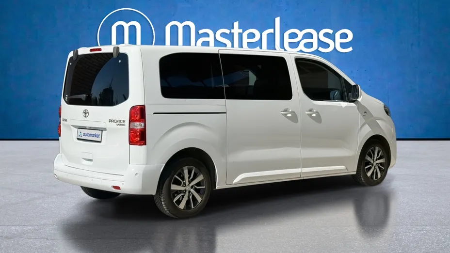 TOYOTA Proace Verso Proace Verso 2.0 D4-D Medium Family Aut.