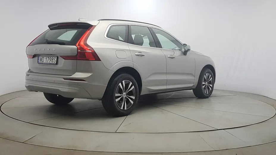 VOLVO XC60 XC60 B5 D AWD Momentum Pro aut
