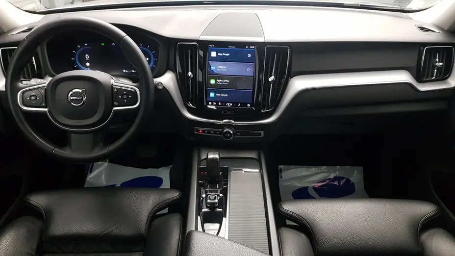 VOLVO XC60 XC60 B5 D AWD Momentum Pro aut
