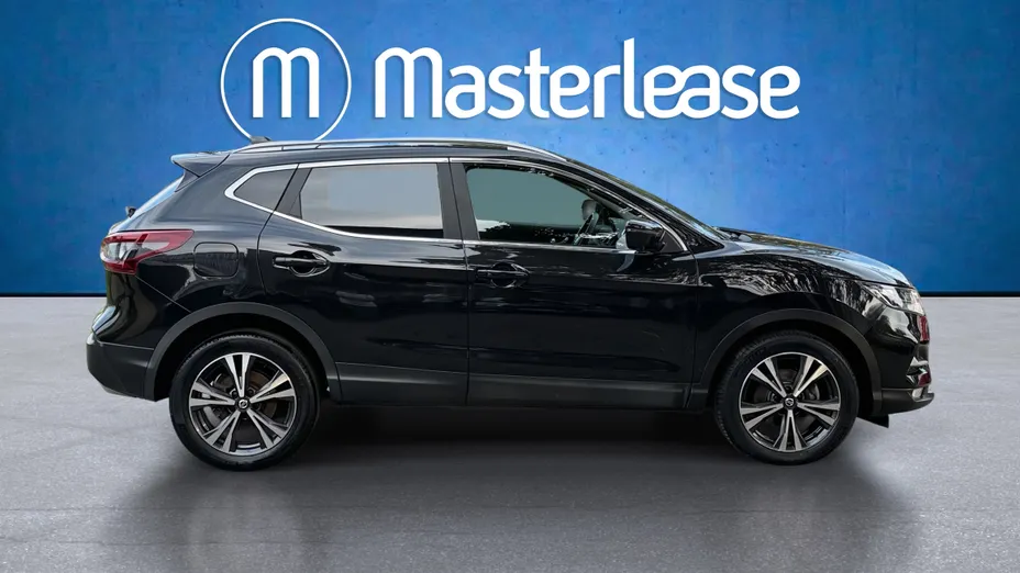 NISSAN Qashqai Qashqai 1.3 DIG-T N-Connecta DCT