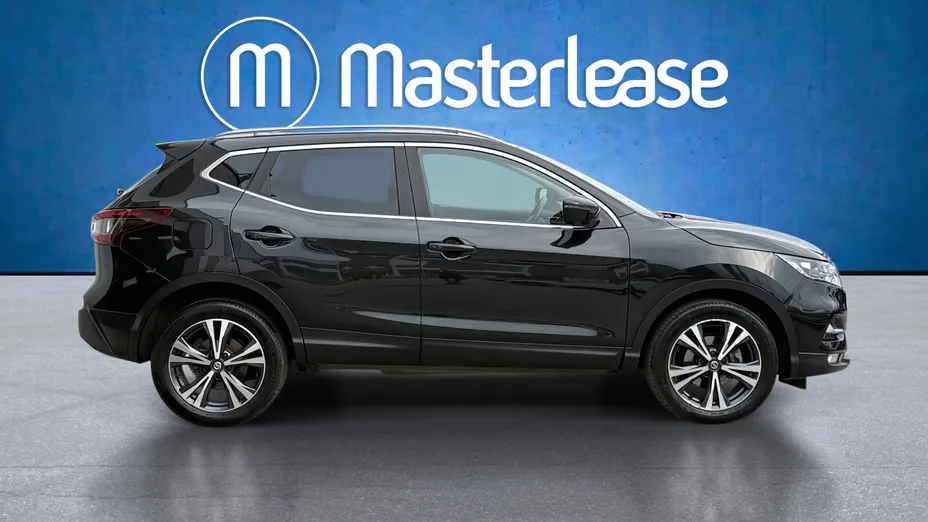 NISSAN Qashqai Qashqai 1.3 DIG-T N-Connecta DCT