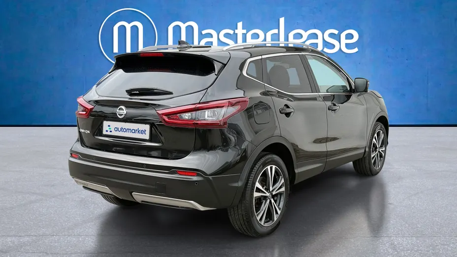 NISSAN Qashqai Qashqai 1.3 DIG-T N-Connecta DCT