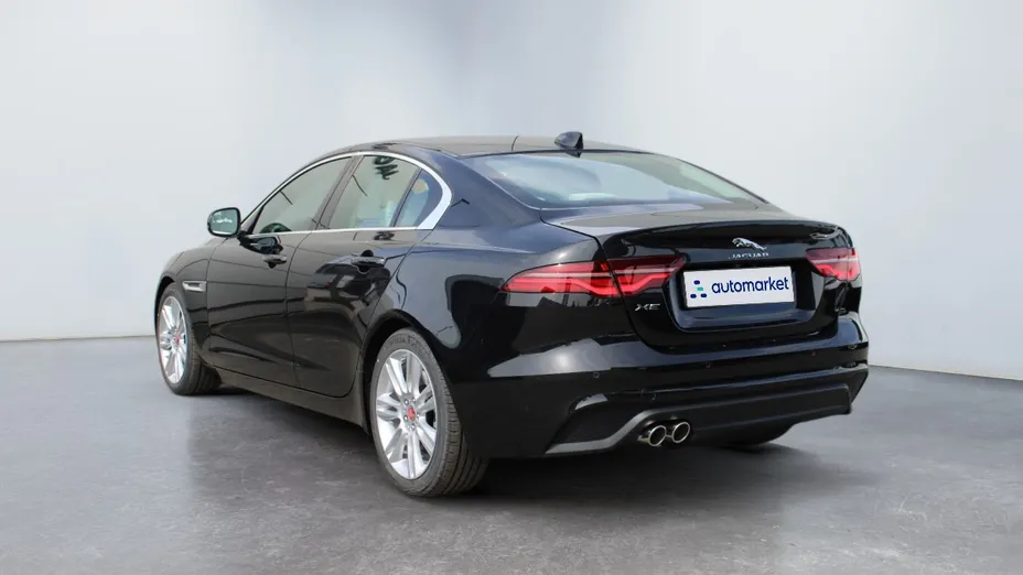 JAGUAR XE XE 2.0 D200 mHEV SE aut Nowy