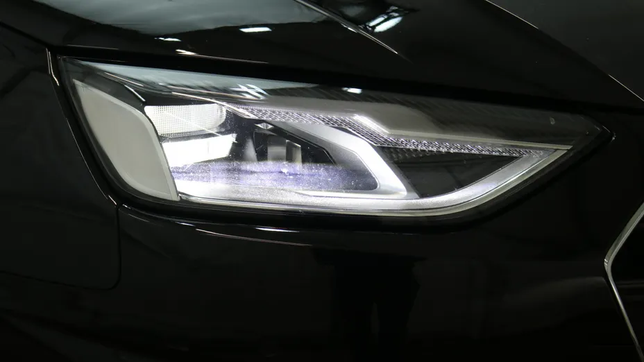 AUDI A4 A4 40 TFSI mHEV S tronic