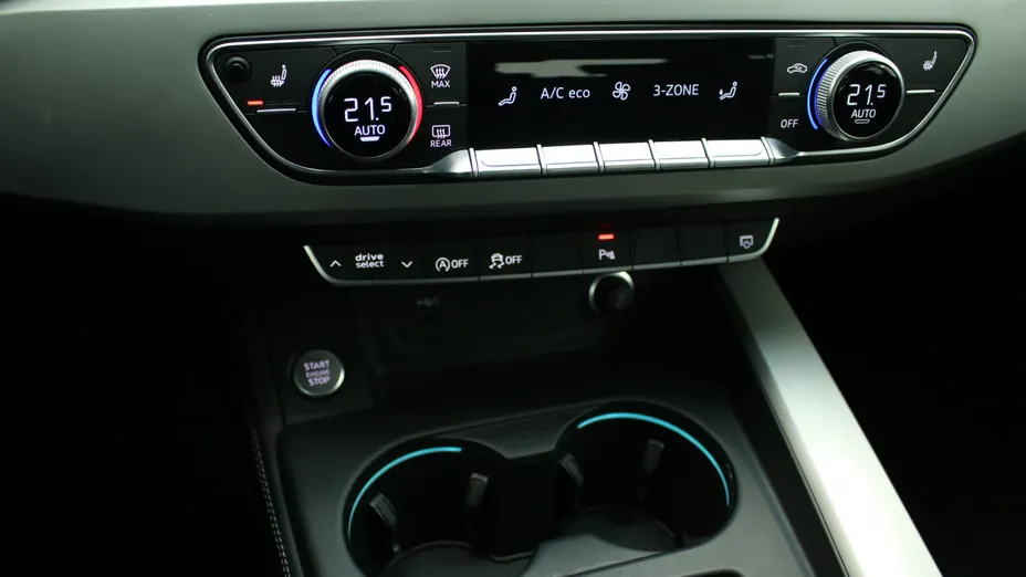 AUDI A4 A4 40 TFSI mHEV S tronic