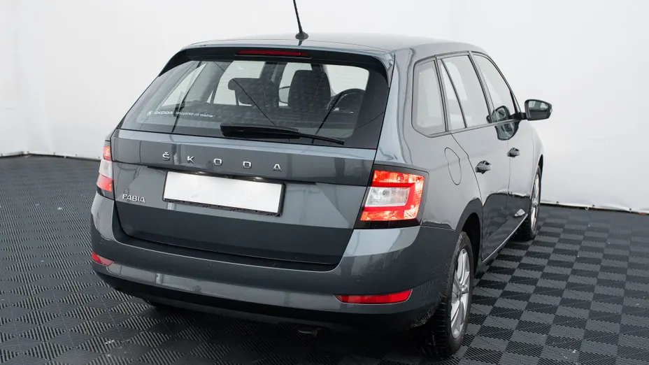 SKODA Fabia Fabia 1.0 TSI Ambition DSG