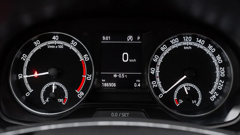 SKODA Fabia Fabia 1.0 TSI Ambition DSG