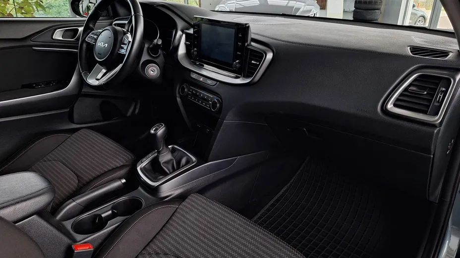 KIA Cee'd Ceed 1.5 T-GDI M