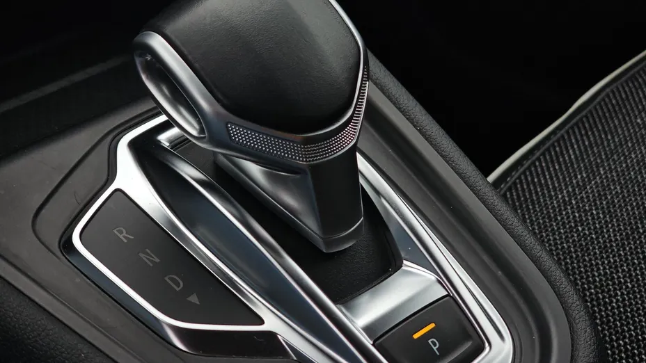 RENAULT Captur Captur 1.3 TCe mHEV Techno EDC