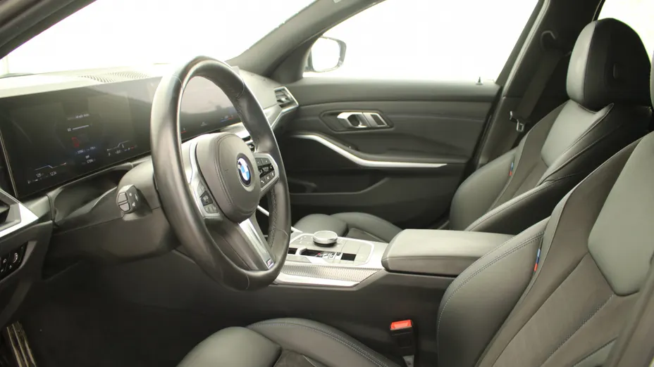 BMW Seria 3 320i M Sport aut