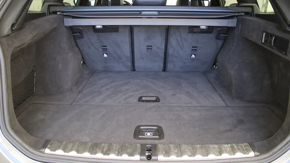 BMW Seria 3 320i M Sport aut