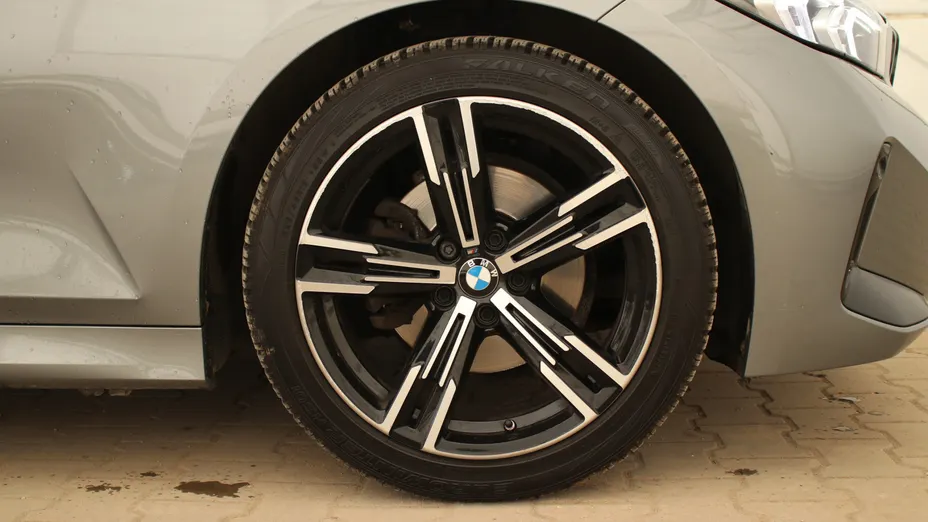 BMW Seria 3 320i M Sport aut