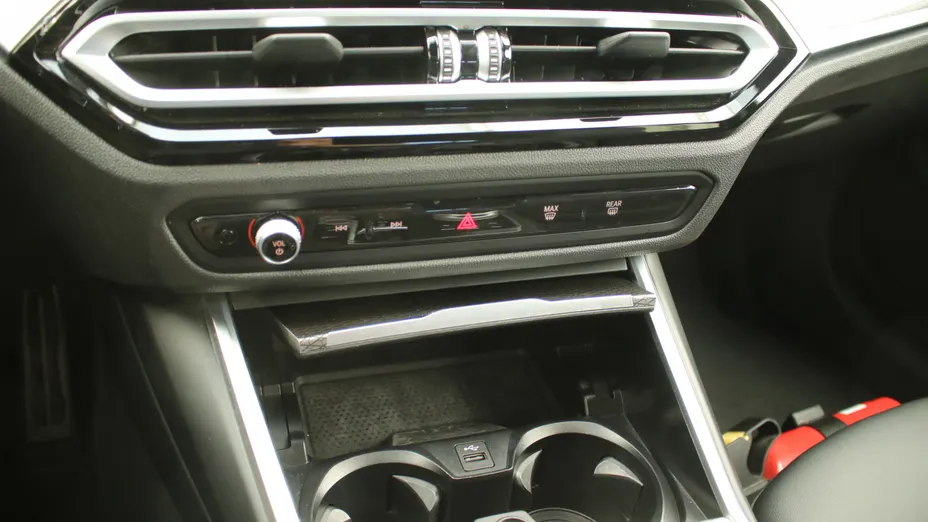 BMW Seria 3 320i M Sport aut