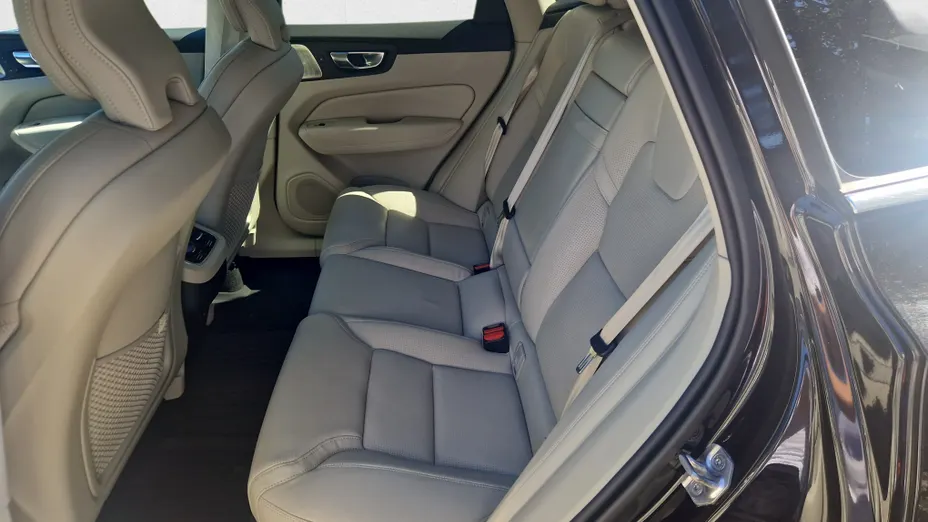 VOLVO XC60 XC60 B5 D AWD Inscription aut