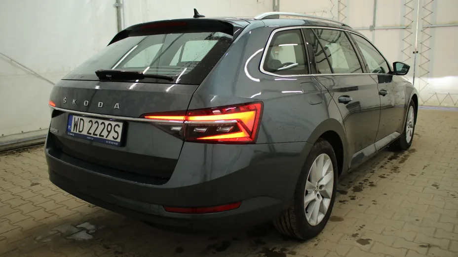 SKODA Superb Superb 2.0 TDI SCR Ambition DSG