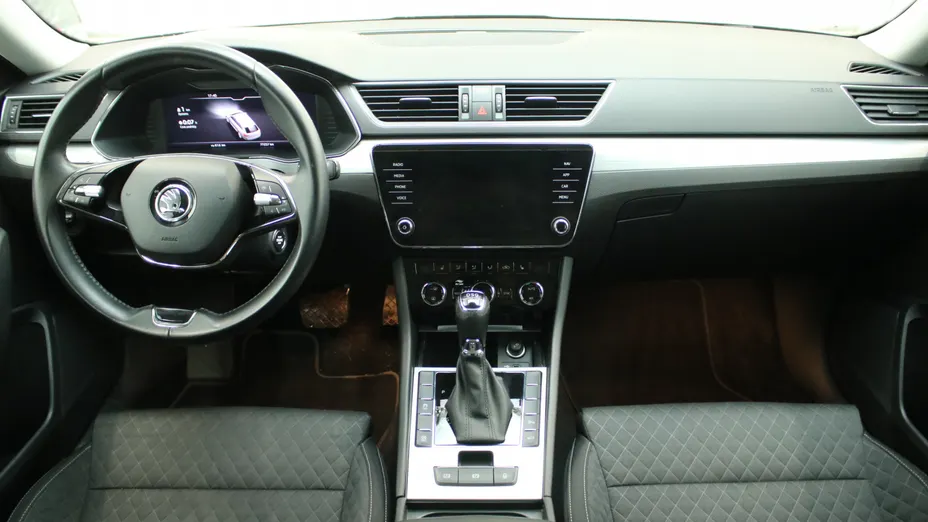 SKODA Superb Superb 2.0 TDI SCR Ambition DSG