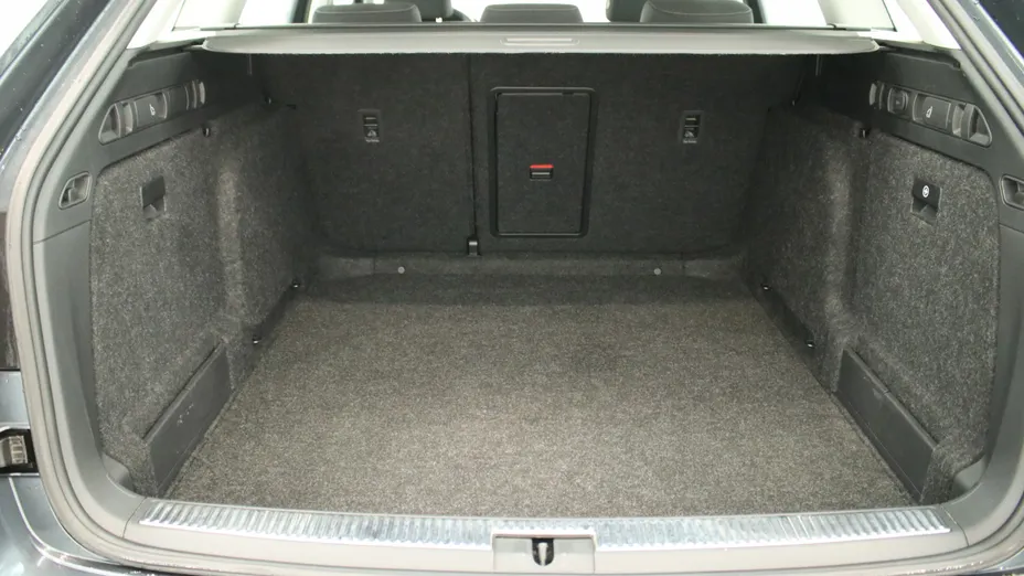 SKODA Superb Superb 2.0 TDI SCR Ambition DSG