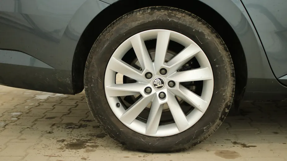 SKODA Superb Superb 2.0 TDI SCR Ambition DSG