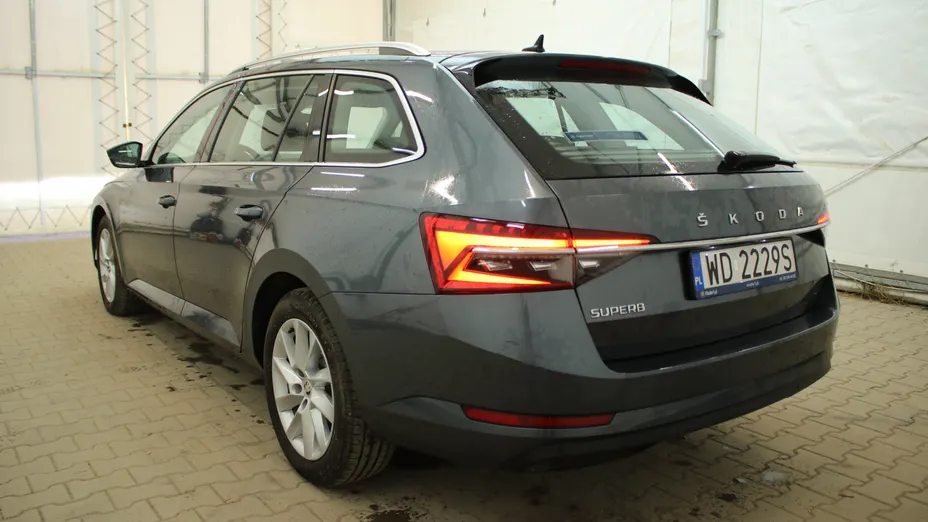 SKODA Superb Superb 2.0 TDI SCR Ambition DSG