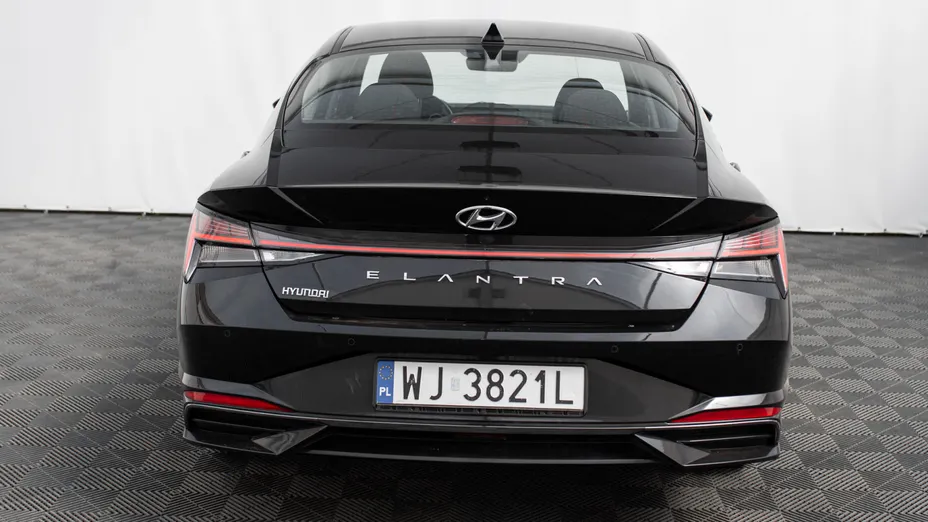 HYUNDAI Elantra Elantra 1.6 Executive CVT
