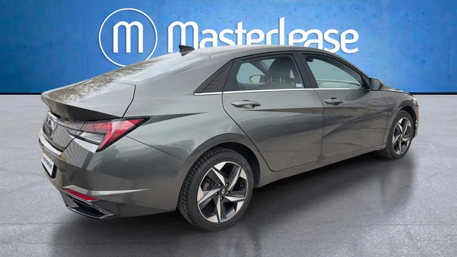 HYUNDAI Elantra Elantra 1.6 Executive CVT