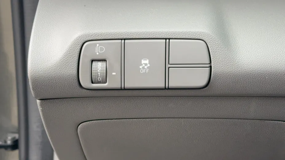 HYUNDAI Elantra Elantra 1.6 Executive CVT