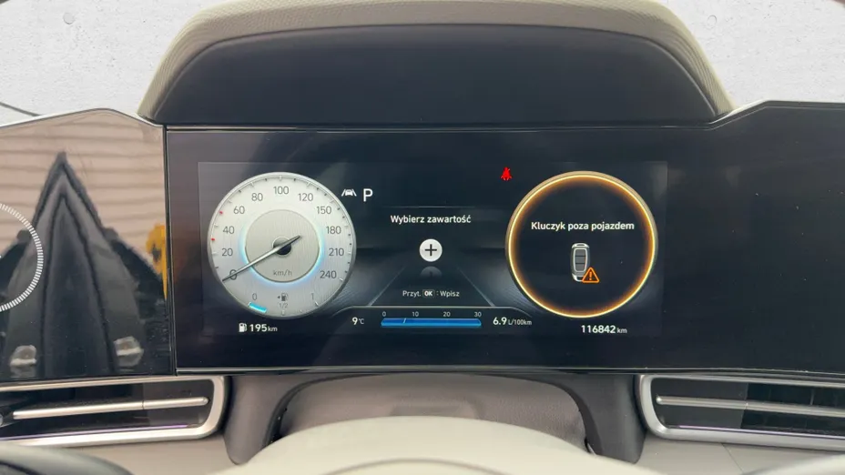 HYUNDAI Elantra Elantra 1.6 Executive CVT