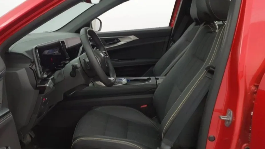 RENAULT Austral Austral 1.3 TCe mHEV Iconic esprit Alpine aut