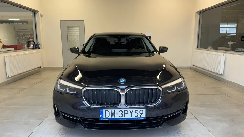 BMW Seria 5 520d xDrive mHEV aut