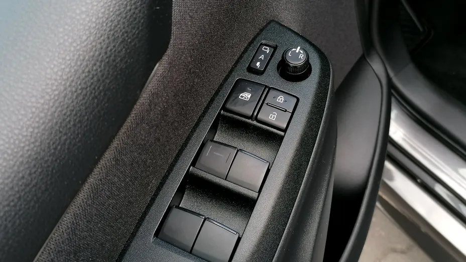 MAZDA 2 2 1.5 Hybrid Select CVT