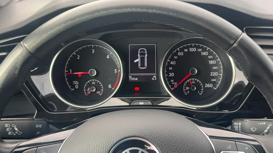 VOLKSWAGEN Touran Touran 2.0 TDI BMT SCR Comfortline