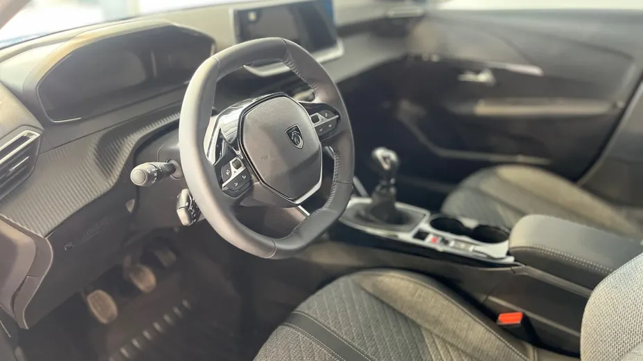 PEUGEOT 208 208 1.2 PureTech Allure S&S Nowy