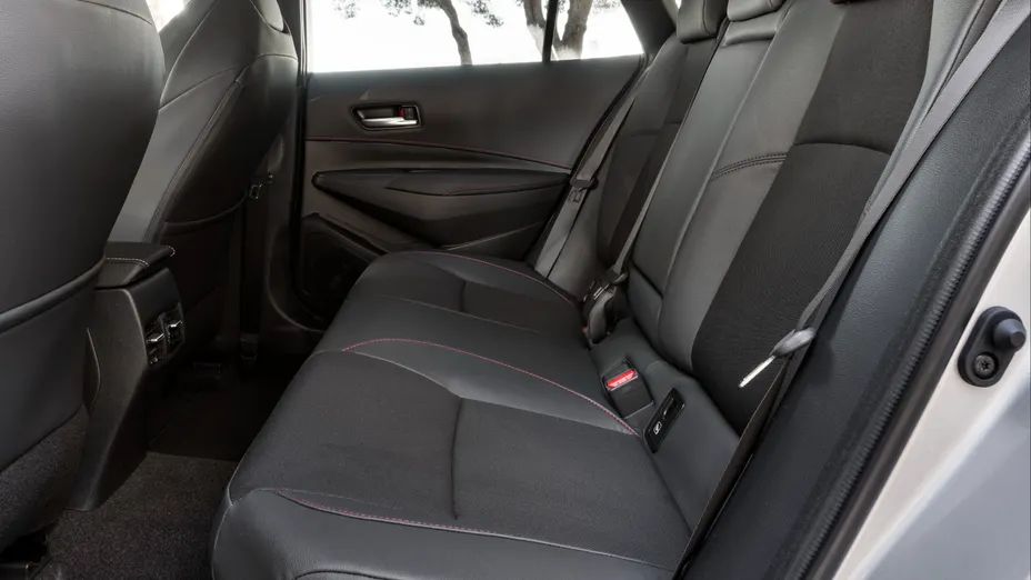 TOYOTA Corolla Corolla 2.0 Hybrid Trek Nowy