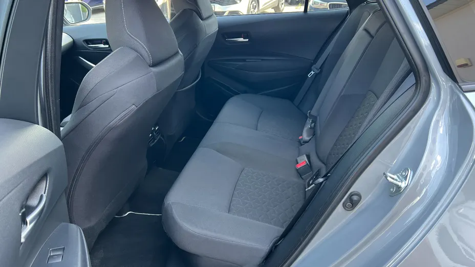 TOYOTA Corolla Corolla 2.0 Hybrid Comfort