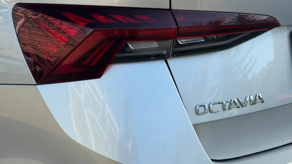 SKODA Octavia Octavia 1.5 TSI ACT Ambition