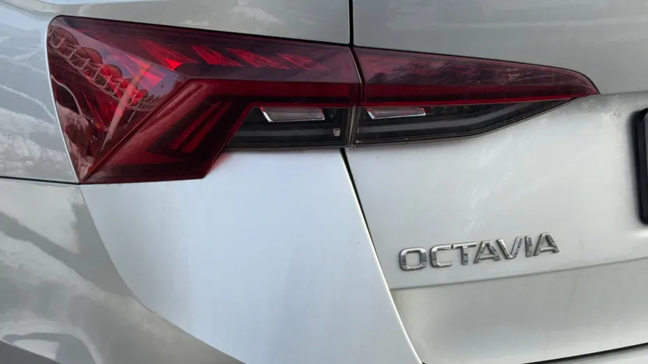 SKODA Octavia Octavia 1.5 TSI ACT Ambition