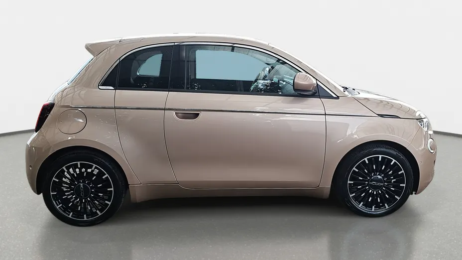 FIAT 500 500 3+1 42 kWh La Prima